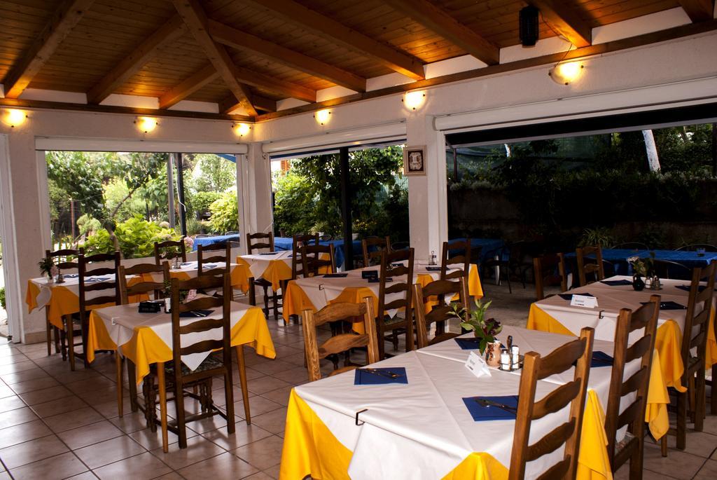 Pansion Ana Hotell Mali Lošinj Eksteriør bilde