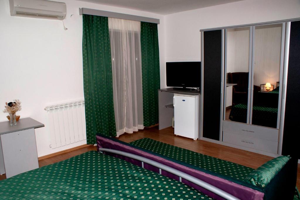 Pansion Ana Hotell Mali Lošinj Rom bilde