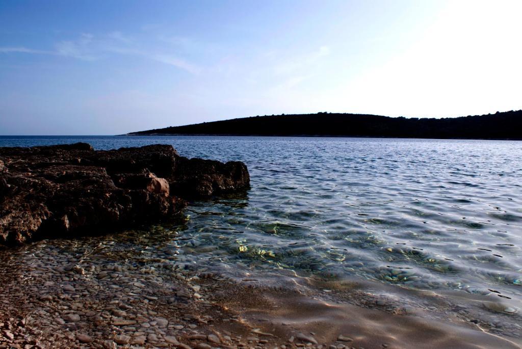 Pansion Ana Hotell Mali Lošinj Eksteriør bilde