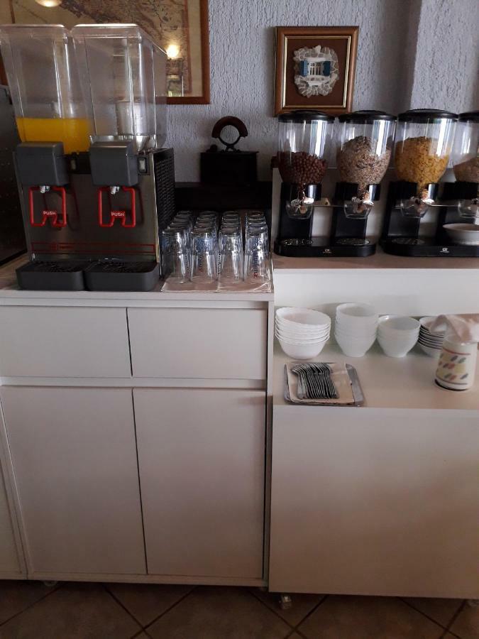 Pansion Ana Hotell Mali Lošinj Eksteriør bilde